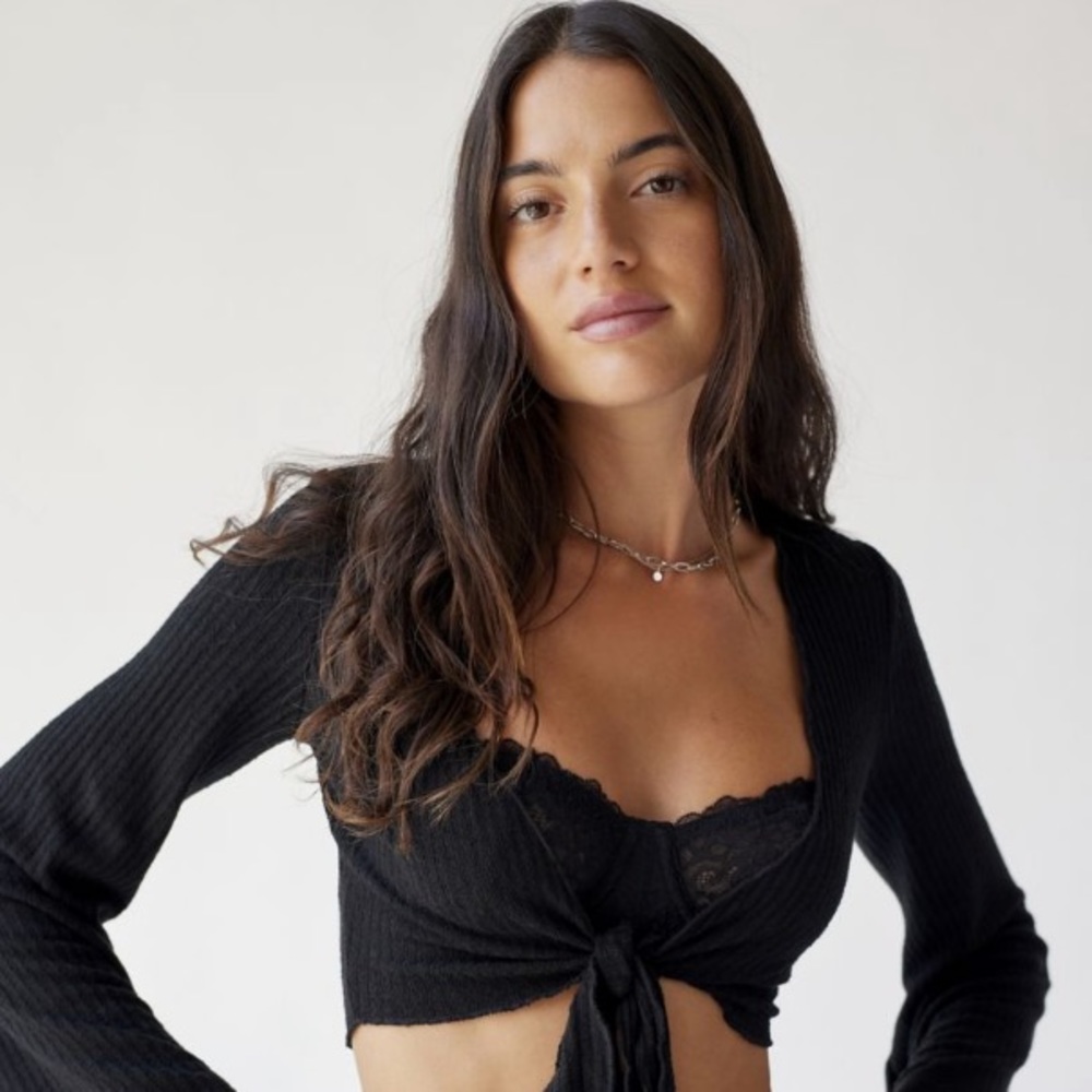 UO tie front top